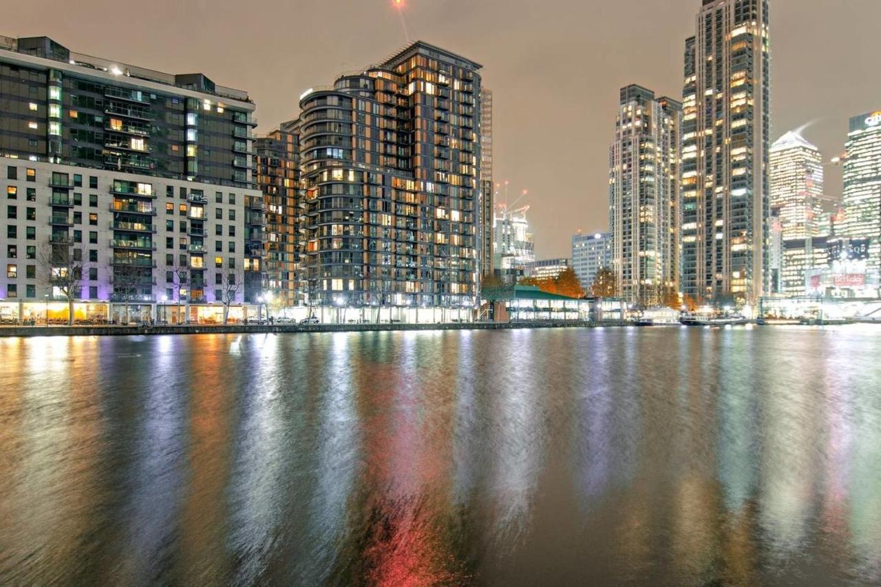 Peaceful Modern 2 Bedroom Flat With Water Views 런던 외부 사진